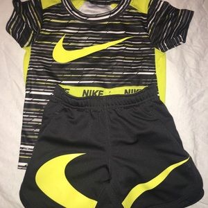 Toddler Nike 2pc